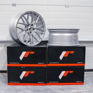 JR-Wheels JR28 ZWEITE CHANCE Felgen 19 Zoll 8.5J ET40 5x120 Silber Machined