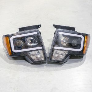 SK-Import Scheinwerfer LED ZWEITE CHANCE Schwarzes Gehäuse Ford F150