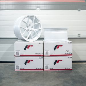 JR-Wheels SL01 ZWEITE CHANCE Felgen 19 Zoll 9.5J ET35 5x120 Flow Form White