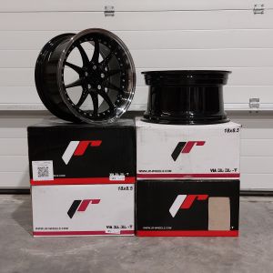 JR-Wheels JR41 ZWEITE CHANCE Felgen  2x 18x8.5/2x 18x9.5 ET35 5x114.3 Gloss Black Machined Lip