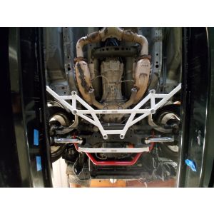 Ultra Racing Vorne H-Strebe 8 Punkt Weiss Stahl Nissan 350Z